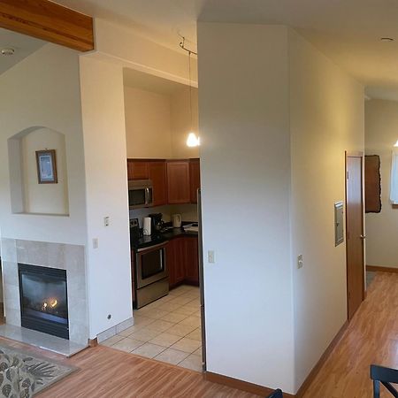 Oceanfront Allyn Apartment 外观 照片