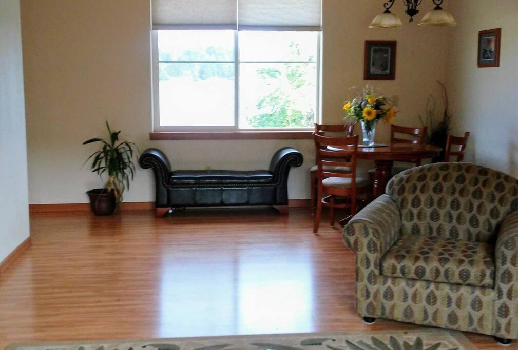 Oceanfront Allyn Apartment 外观 照片